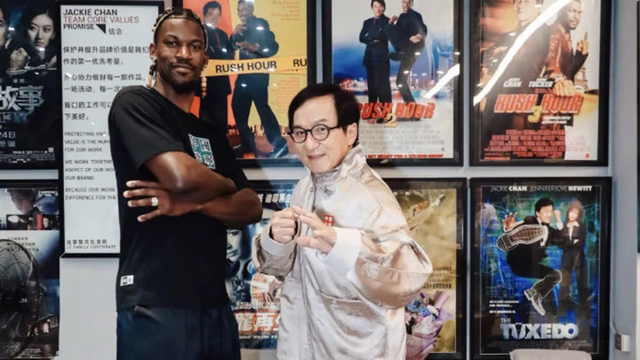 Th&agrave;nh Long 72 tuổi vẫn &ldquo;đ&aacute;nh v&otilde;