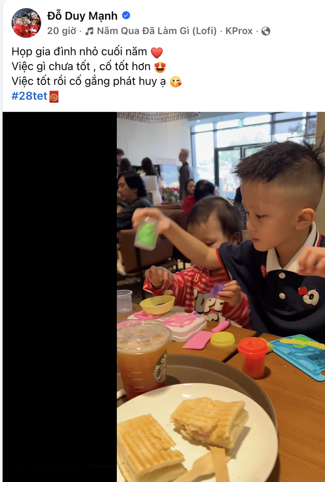 Duy Mạnh - Quỳnh Anh dọn về biệt thự phố cổ đón Tết: Thành quả sau 8 năm "tích cóp" từ 60 triệu tiền vốn  - Ảnh 5.