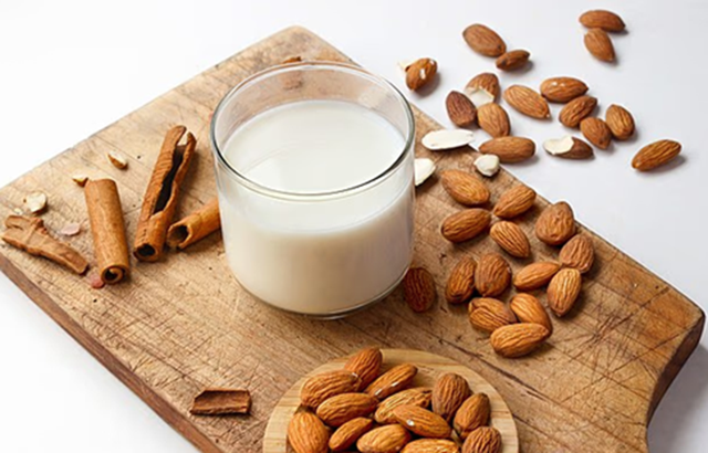 Loại hạt quen thuộc mỗi dịp Tết của người Việt, nay được khoa học coi l&agrave; &ldquo;si&ecirc;u thực phẩm&rdquo; bảo vệ n&atilde;o bộ, tim mạch- Ảnh 2.