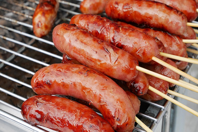 4 m&oacute;n kh&ocirc;ng mặn l&agrave; &ldquo;bom natri&rdquo; ẩn, l&agrave;m tăng nguy cơ đột quỵ, tăng huyết &aacute;p, chuy&ecirc;n gia m&aacute;ch c&aacute;ch giảm muối đơn giản- Ảnh 2.