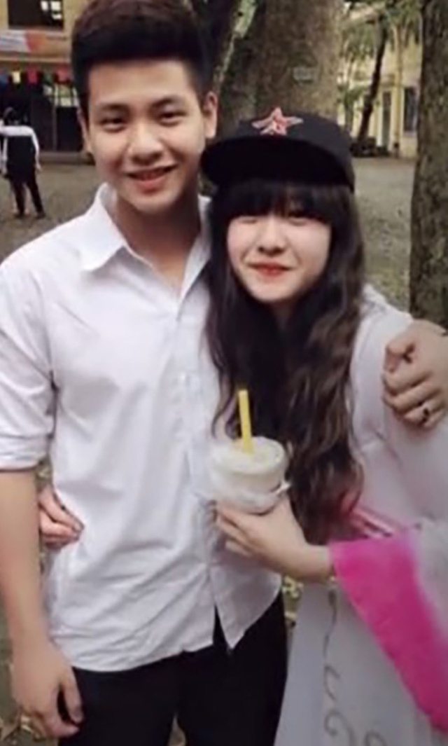 Quân A.P cùng vợ yêu 14 năm về quê dịp Tết- Ảnh 8. Quân A.P cùng vợ yêu 14 năm về quê dịp Tết- Ảnh 8.