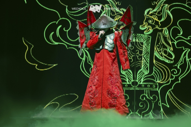 Tái hiện siêu phẩm khuynh đảo quốc tế: Đức Phúc khiến dân tình “nổi da gà” vì đầu tư tới từng chi tiết- Ảnh 6.