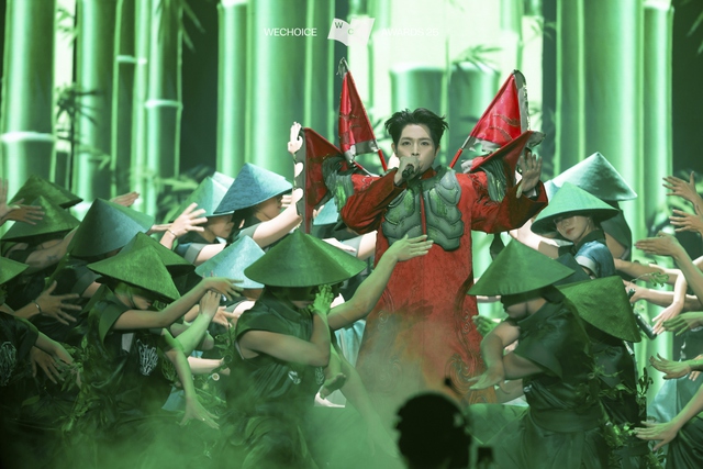 Tái hiện siêu phẩm khuynh đảo quốc tế: Đức Phúc khiến dân tình “nổi da gà” vì đầu tư tới từng chi tiết- Ảnh 7.