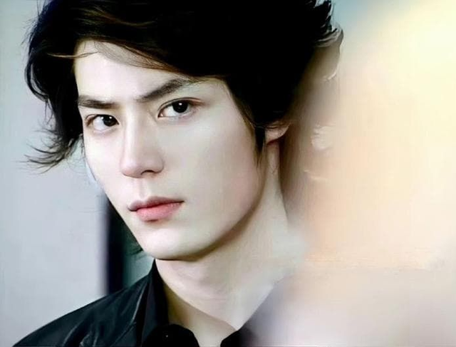 Đây mà là Hoắc Kiến Hoa sao?- Ảnh 1. Đây mà là Hoắc Kiến Hoa sao?- Ảnh 1.