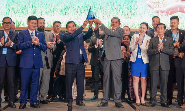 Quá tự hào: ST25 Việt Nam là "Gạo ngon nhất thế giới" 2025- Ảnh 1. Quá tự hào: ST25 Việt Nam là "Gạo ngon nhất thế giới" 2025- Ảnh 1.