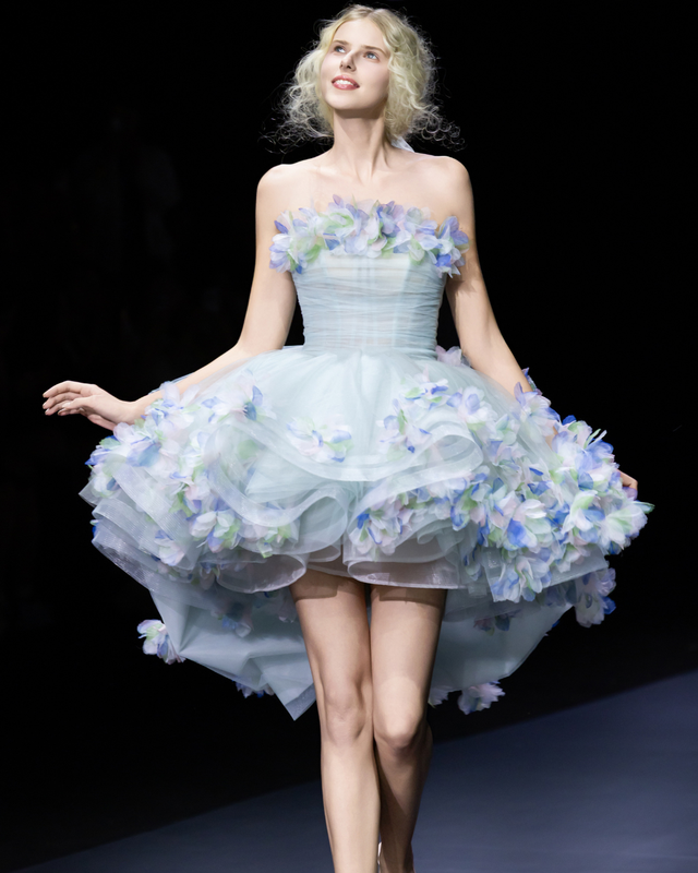 BST váy đang làm toàn thể con gái xao xuyến: Mọi thứ đẹp như tiên giáng trần, nằm mơ cũng mong được mặc 1 lần- Ảnh 2.