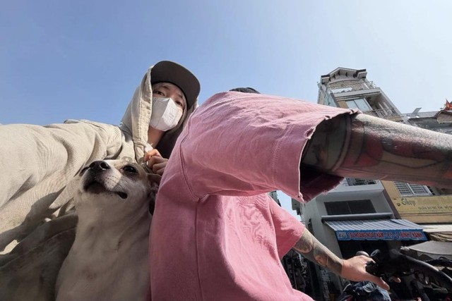 Binz ra bắc ăn Tết với Châu Bùi sau 6 năm hẹn hò- Ảnh 7. Binz ra bắc ăn Tết với Châu Bùi sau 6 năm hẹn hò- Ảnh 7.