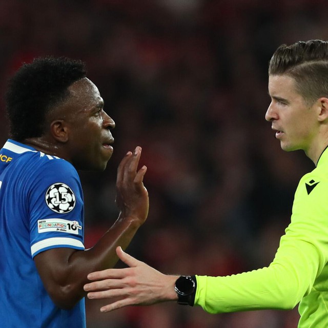 Toàn cảnh vụ Vinicius bị phân biệt chủng tộc, Real Madrid có động thái “gắt” gửi thẳng UEFA- Ảnh 4.