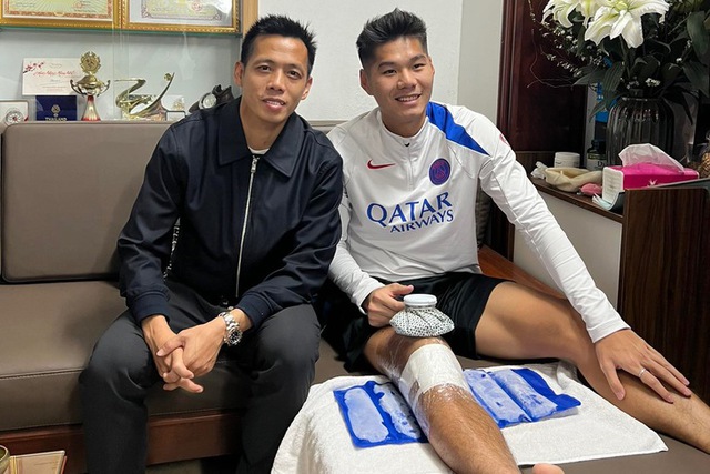 Văn Quyết và hành động ấm lòng ngày Tết với Hiểu Minh- Ảnh 1.