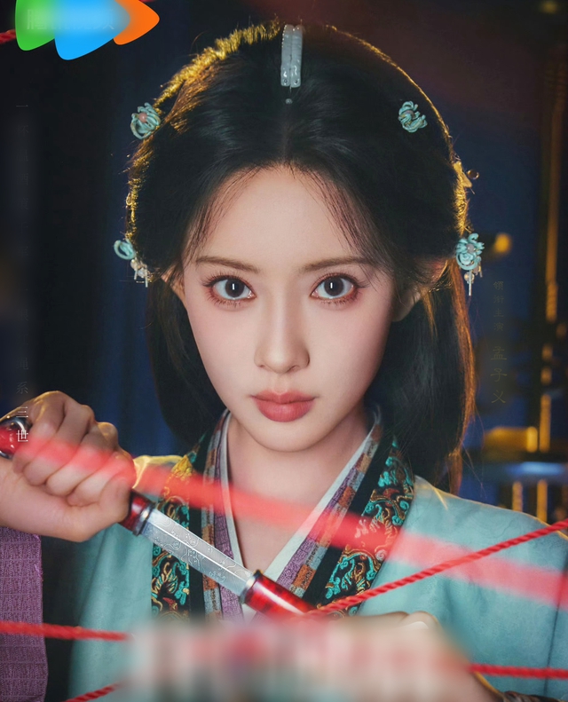 Phim cổ trang là trò hề nực cười nhất mùng 4 Tết: Cặp chính già chát cả đôi, đá bay nguyên tác ra "chuồng gà"- Ảnh 6.