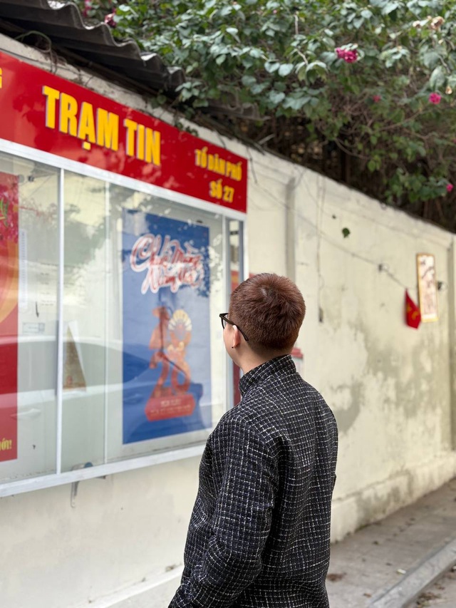 Mùng 7 đi làm trở lại nhưng mùng 10 vẫn ôm laptop và "khai xuân" một mình trong khách sạn ở Huế - Ảnh 1.