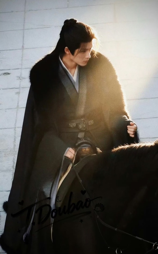 Vạn sự đều có giá chỉ visual này vô giá: Mặt như tranh vẽ còn diễn đỉnh, cao thêm 10cm thì có cả thế giới- Ảnh 6.