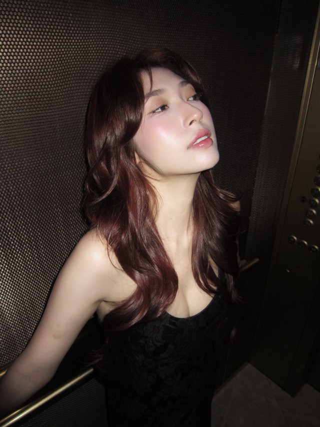 Không tin được Vbiz có mỹ nhân giữ nhan sắc đỉnh thế này, hơn 15 năm mà ngày càng trẻ ra mới tài!- Ảnh 8.