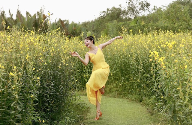 Ngắm nhan sắc rạng rỡ của kiện tướng Đặng Thu Hương - bạn nhảy cùng Phan Hiển giành 3 HCV SEA Games- Ảnh 7.