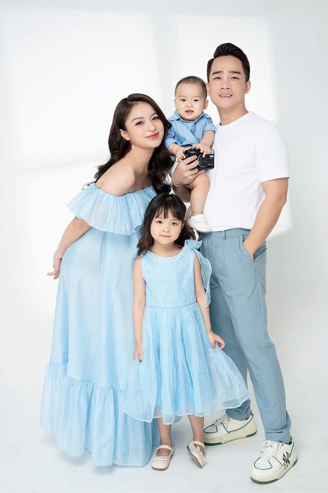 Hôn nhân của Nam Tào trong Giời Ơi! Mình Đi Đâu Thế?: Từng đề nghị vợ một điều vì áp lực cuộc sống- Ảnh 8. Hôn nhân của Nam Tào trong Giời Ơi! Mình Đi Đâu Thế?: Từng đề nghị vợ một điều vì áp lực cuộc sống- Ảnh 8.