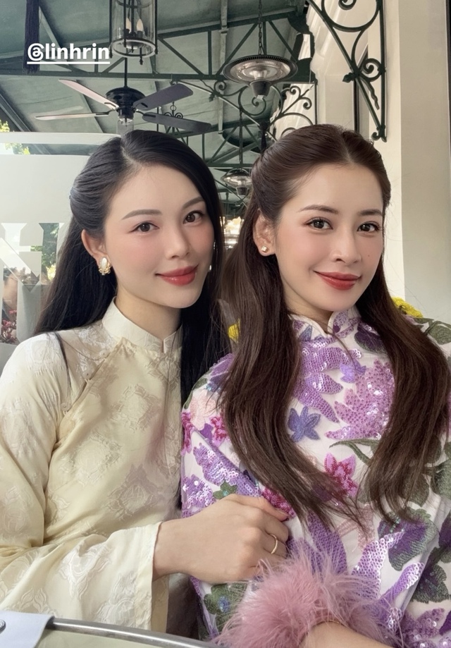 Đại mỹ nhân và dâu hào môn nức tiếng giống nhau đến lạ ngày đầu năm- Ảnh 1. Đại mỹ nhân và dâu hào môn nức tiếng giống nhau đến lạ ngày đầu năm- Ảnh 1.