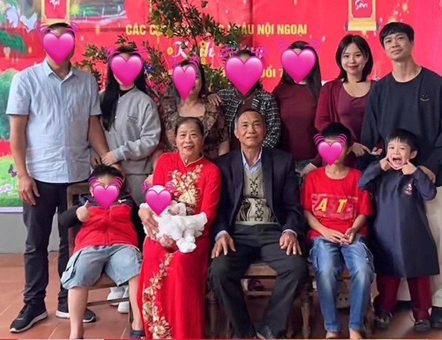 Không nhận ra Viên Minh vợ Công Phượng khi về quê mừng thọ bố mẹ chồng  - Ảnh 1.