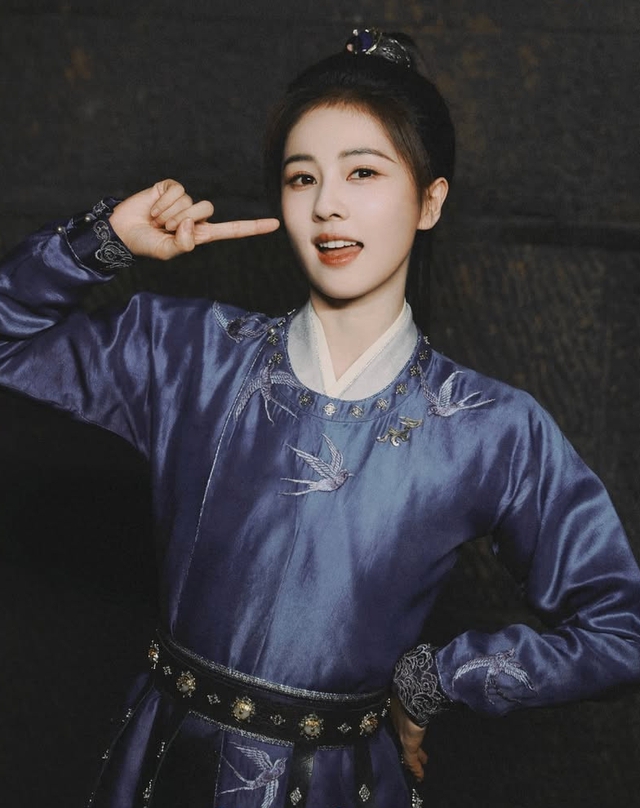 1,4 tỷ dân Trung Quốc bái phục Bạch Lộc- Ảnh 4. 1,4 tỷ dân Trung Quốc bái phục Bạch Lộc- Ảnh 4.