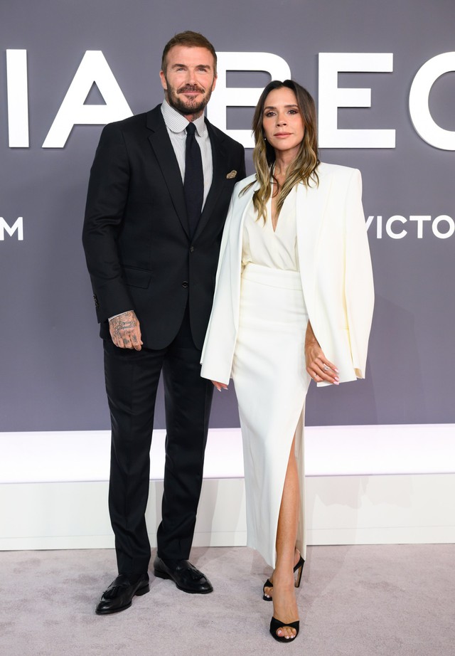 David Beckham ra tay cứu mỹ nhân ở khu trượt tuyết, được khen hết lời - Ảnh 2.