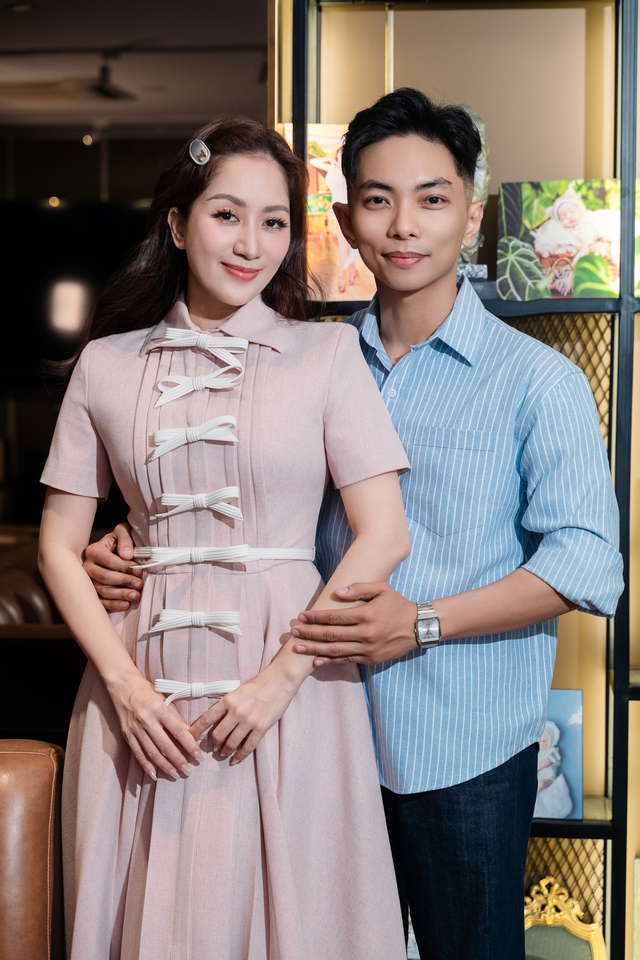 Khánh Thi: "Chứng kiến họ làm những động tác đó hằng ngày nên không còn cảm giác ghen nữa"- Ảnh 2. Khánh Thi: "Chứng kiến họ làm những động tác đó hằng ngày nên không còn cảm giác ghen nữa"- Ảnh 2.