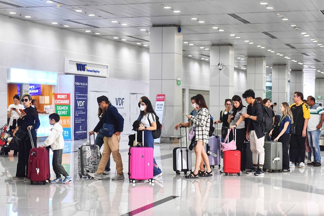 Một sân bay tại Việt Nam lập kỷ lục với 767 chuyến bay trong 9 ngày Tết, phục vụ hơn 260.000 hành khách - Ảnh 3.