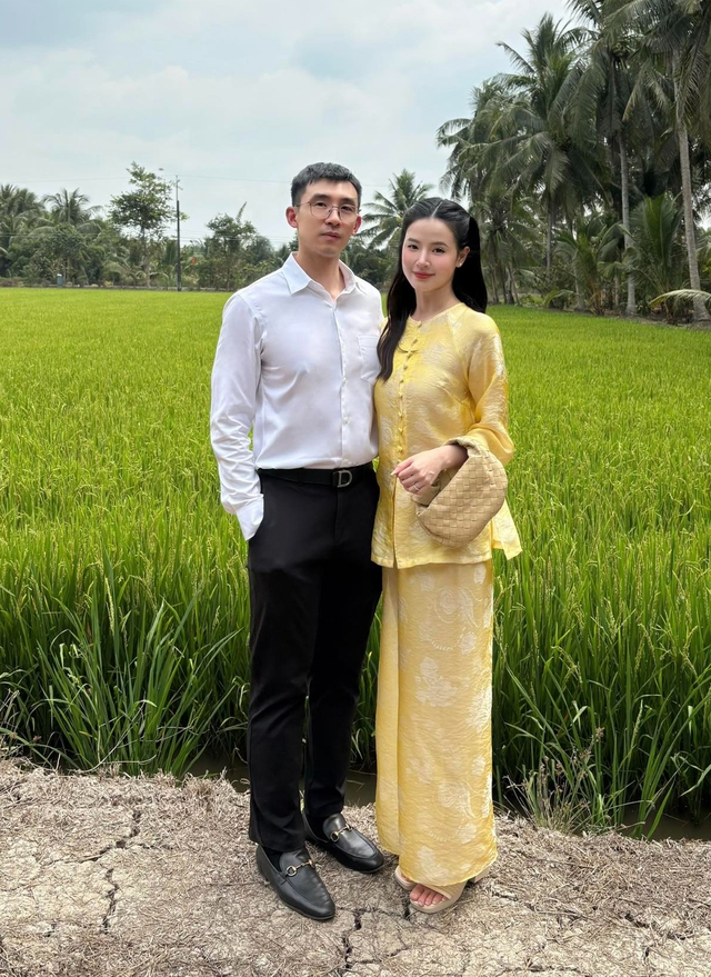 Đường đua áo bà ba sau mùa Tết tưng bừng của mỹ nhân Việt: Số 1 sắp thành dâu miền Tây luôn rồi!- Ảnh 7. Đường đua áo bà ba sau mùa Tết tưng bừng của mỹ nhân Việt: Số 1 sắp thành dâu miền Tây luôn rồi!- Ảnh 7.