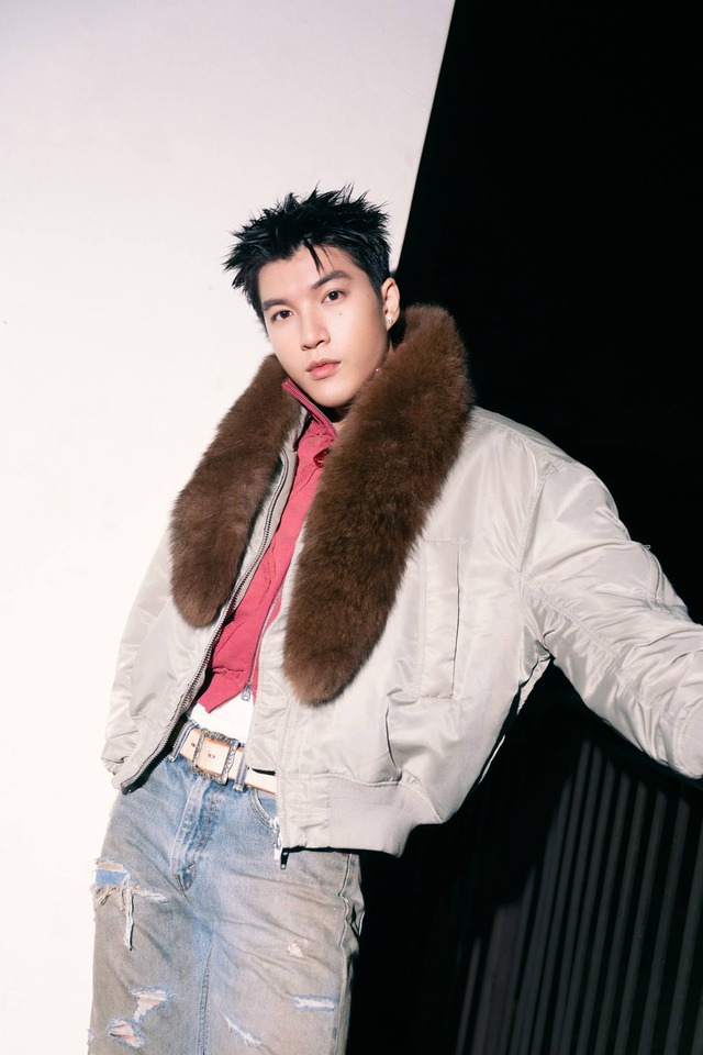 HIEUTHUHAI: “Em không có quá nhiều thiên phú về tài năng, ngay cả việc hát em cũng hát không hay” - Ảnh 2.