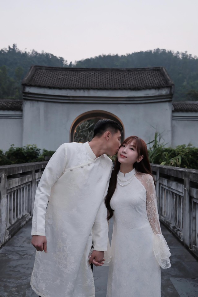 Cuộc sống hôn nhân thế nào mà thủ môn U23 Việt Nam phải thốt lên: "Biết vậy lấy vợ từ năm 19 tuổi" - Ảnh 3.