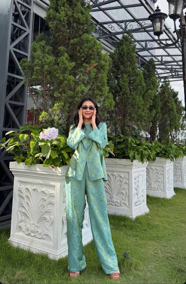 Tăng Thanh Hà hé lộ cách gia đình tỷ phú đón Tết bên trong biệt thự  - Ảnh 2.