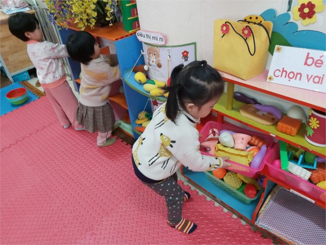 Làm hộ cho nhanh: Con đường ngắn nhất để biến con trở thành đứa trẻ ỷ lại - Ảnh 1.