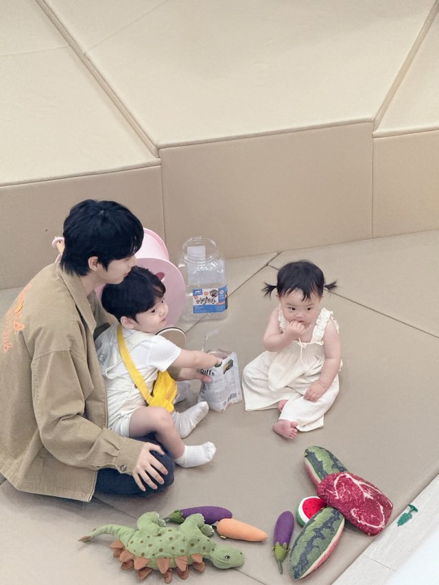 Những “chuyện riêng tư” này tuyệt đối đừng nói với con, thật sự rất tổn thương - Ảnh 2.