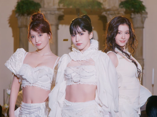 Showbiz có 3 mỹ nhân visual như tiên hạ phàm: Xuất hiện là hot, cần bảo tồn nhan sắc này ngay - Ảnh 3.