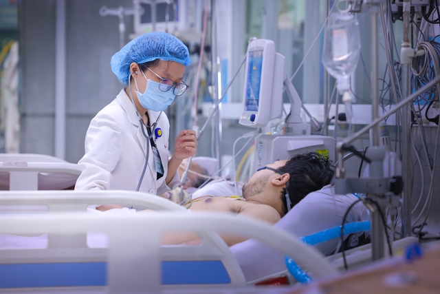 Những "màu đỏ không Tết" do Sốt xuất huyết Dengue và cuộc chiến giành lại mùa xuân - Ảnh 13.