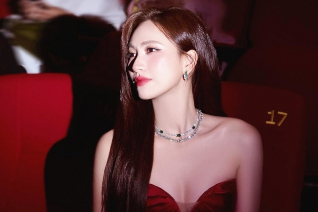 Có ai tin đây là Phương Anh Đào không, dụi mắt 7749 lần vẫn nhìn ra Lê Bống- Ảnh 5. Có ai tin đây là Phương Anh Đào không, dụi mắt 7749 lần vẫn nhìn ra Lê Bống- Ảnh 5.