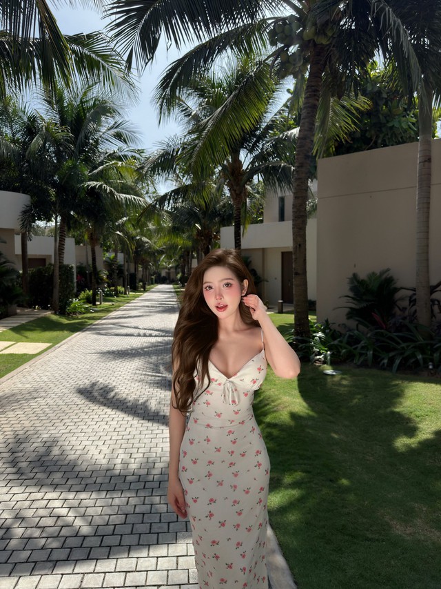 Nằm vùng trang cá nhân của nữ thần Gen Z, game thủ ngẩn ngơ mê đắm nhan sắc, vẻ đẹp vượt cả công nghệ AI- Ảnh 2. Nằm vùng trang cá nhân của nữ thần Gen Z, game thủ ngẩn ngơ mê đắm nhan sắc, vẻ đẹp vượt cả công nghệ AI- Ảnh 2.