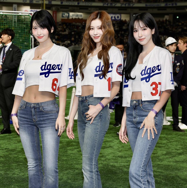 Showbiz có 3 mỹ nhân visual như tiên hạ phàm: Xuất hiện là hot, cần bảo tồn nhan sắc này ngay - Ảnh 9.