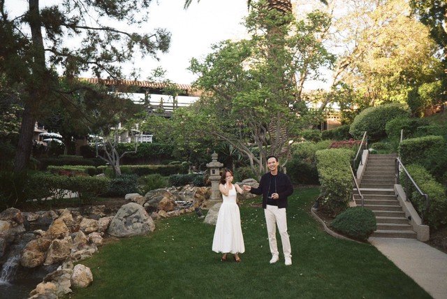 Mở bát Vbiz 2026: Nữ ca sĩ được cầu hôn, danh tính bạn trai gây bất ngờ- Ảnh 3. Mở bát Vbiz 2026: Nữ ca sĩ được cầu hôn, danh tính bạn trai gây bất ngờ- Ảnh 3.