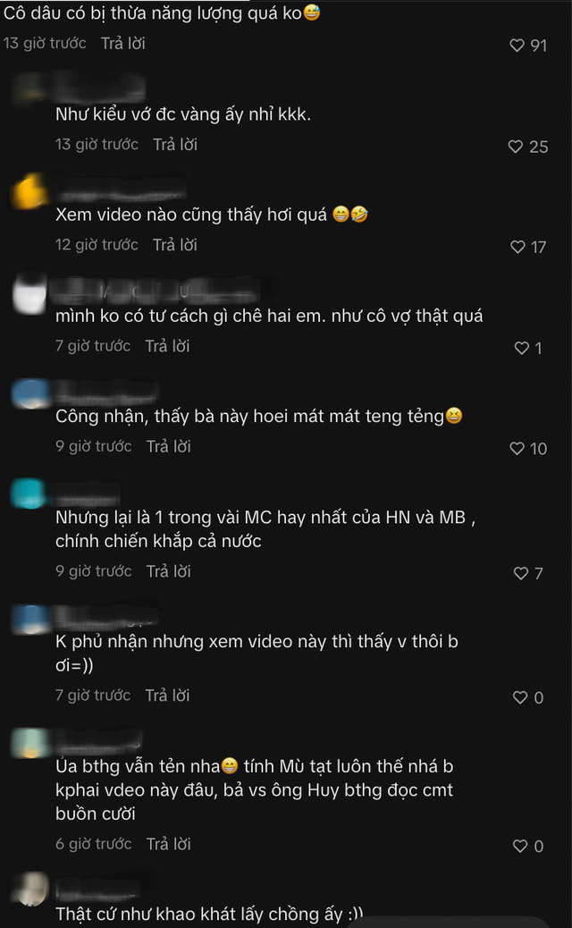 MC Huyền Trang Mù Tạt bị chê “thừa năng lượng” vì loạt hành động trong đám cưới với tuyển thủ Đức Huy - Ảnh 6.