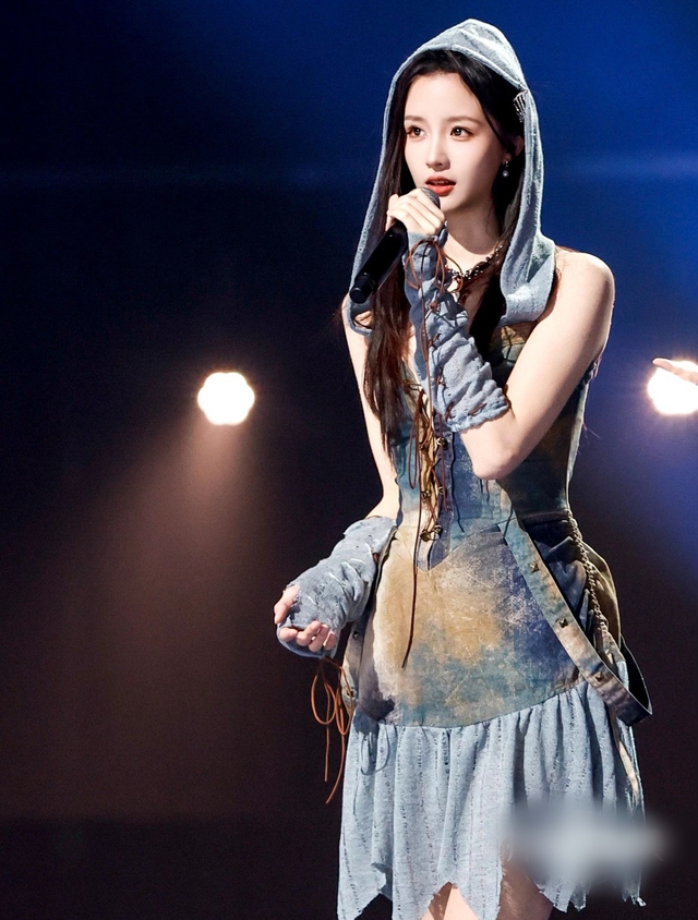 Ngắm dung mạo này sẽ hiểu vì sao "chúng sinh không bình đẳng":Nhan sắc sinh ra ở vạch đích, lấy hết tinh hoa trên đời- Ảnh 5.