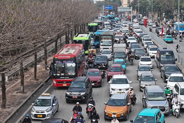 Giải mã "mắt thần" Google Maps: Không lắp camera, vì sao biết chính xác từng mét đường tắc cứng?- Ảnh 2.