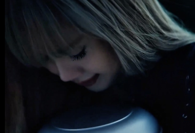 Thê thảm cho Lisa (BLACKPINK) lụy tình kẻ khiến trái tim cô tan nát, sắp tái hợp hậu chia tay bạn trai tỷ phú? - Ảnh 3.