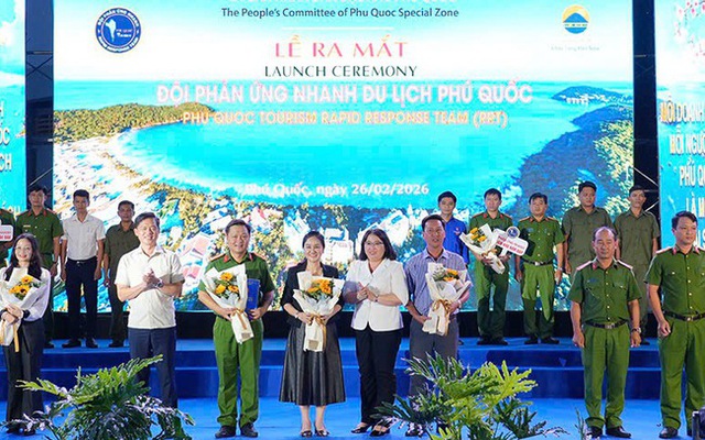 Phú Quốc ra mắt Đội phản ứng nhanh và mã QR đa ngôn ngữ - Ảnh 1.