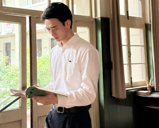 Nhìn cặp đôi này mới hiểu thế nào là "trai anh hùng gái thuyền quyên": Chemistry hơn cả hoàn hảo mê hoặc 200 triệu fan- Ảnh 10.