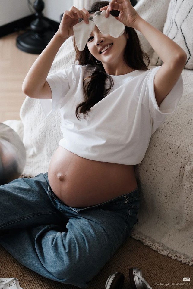 Vì sao cứ đến đêm là em bé trong bụng mẹ ngọ nguậy không ngừng? - Ảnh 2.