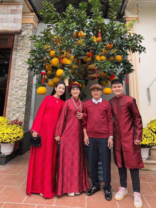 Chu Thanh Huyền bị mẹ Quang Hải "rượt đuổi" ngay tại cổng nhà vì dám làm điều này!- Ảnh 2.