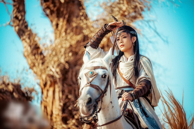 Đây chính là mỹ nhân đẹp nhất phim Tết 2026: Visual tuyệt tác trời ban, diễn hay đến nỗi vực dậy cả phòng vé- Ảnh 4. Đây chính là mỹ nhân đẹp nhất phim Tết 2026: Visual tuyệt tác trời ban, diễn hay đến nỗi vực dậy cả phòng vé- Ảnh 4.