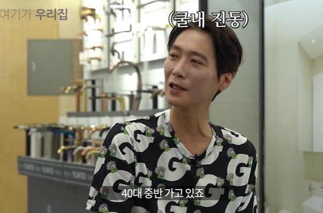 Nam thần đẹp nhất showbiz 1 thời nay tàn tạ thảm hại gây sốc, nghi lâm trọng bệnh- Ảnh 7. Nam thần đẹp nhất showbiz 1 thời nay tàn tạ thảm hại gây sốc, nghi lâm trọng bệnh- Ảnh 7.