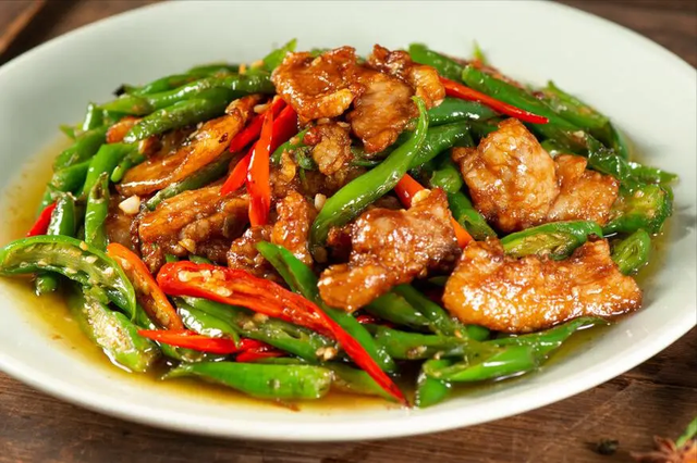 Da khô, ngứa ngáy vào mùa lạnh? 4 cách điều chỉnh chế độ ăn giúp nuôi dưỡng làn da từ bên trong- Ảnh 2. Da khô, ngứa ngáy vào mùa lạnh? 4 cách điều chỉnh chế độ ăn giúp nuôi dưỡng làn da từ bên trong- Ảnh 2.