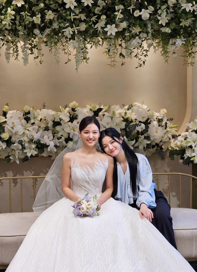 Xôn xao ảnh "Em gái quốc dân" Kim Yoo Jung lộ ảnh mang bầu?- Ảnh 3.