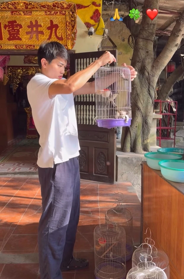 Đình Bắc tương tác với cô gái nào cũng bị bàn tán, netizen bênh vực, chấm 10 điểm EQ vì cách ứng xử với drama- Ảnh 4.